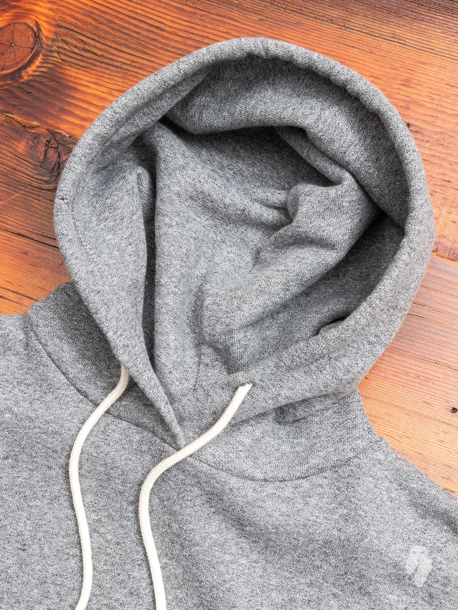 Beach Hoodie in Dark Grey