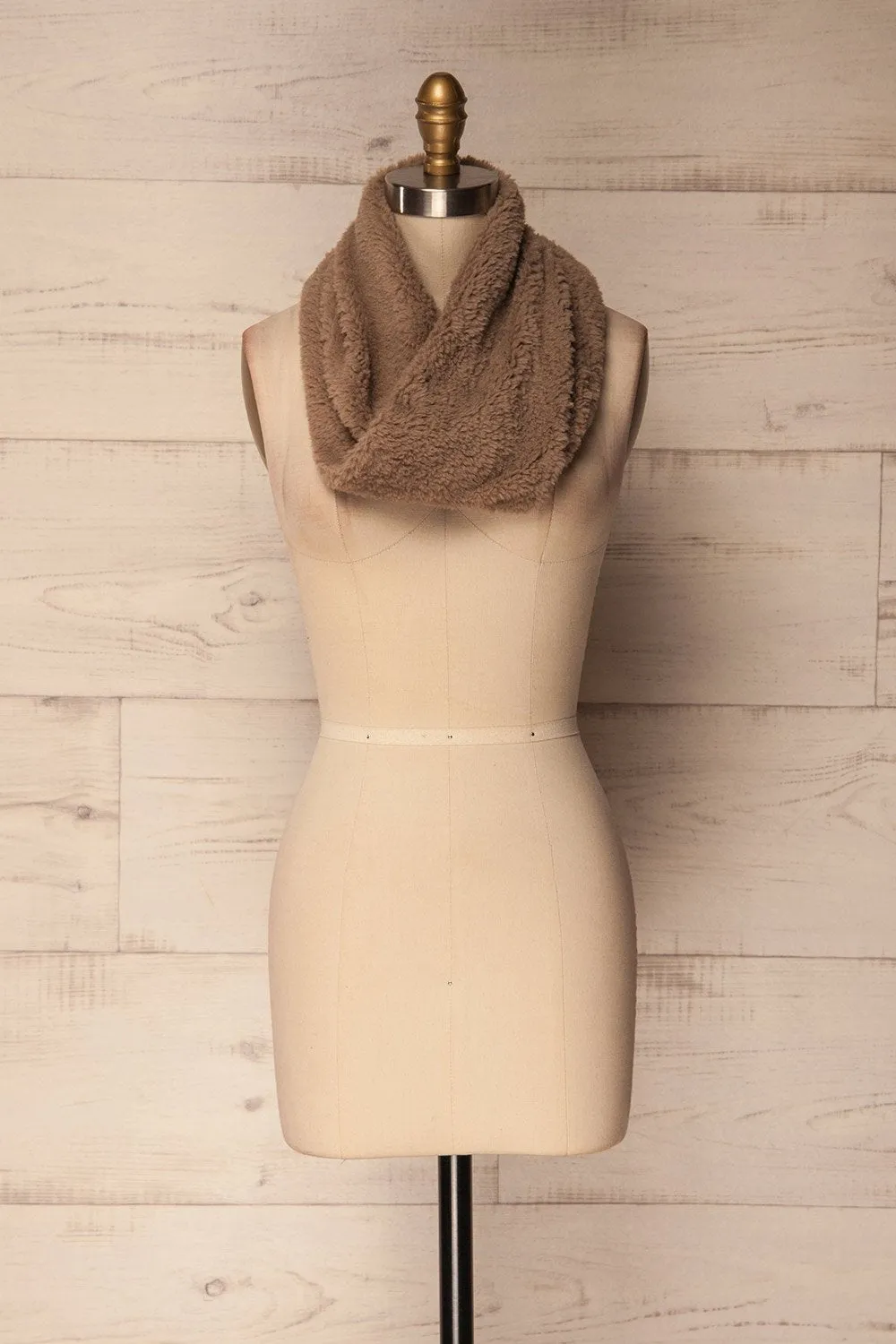 Cadivus Taupe | Faux Fur Infinity Scarf