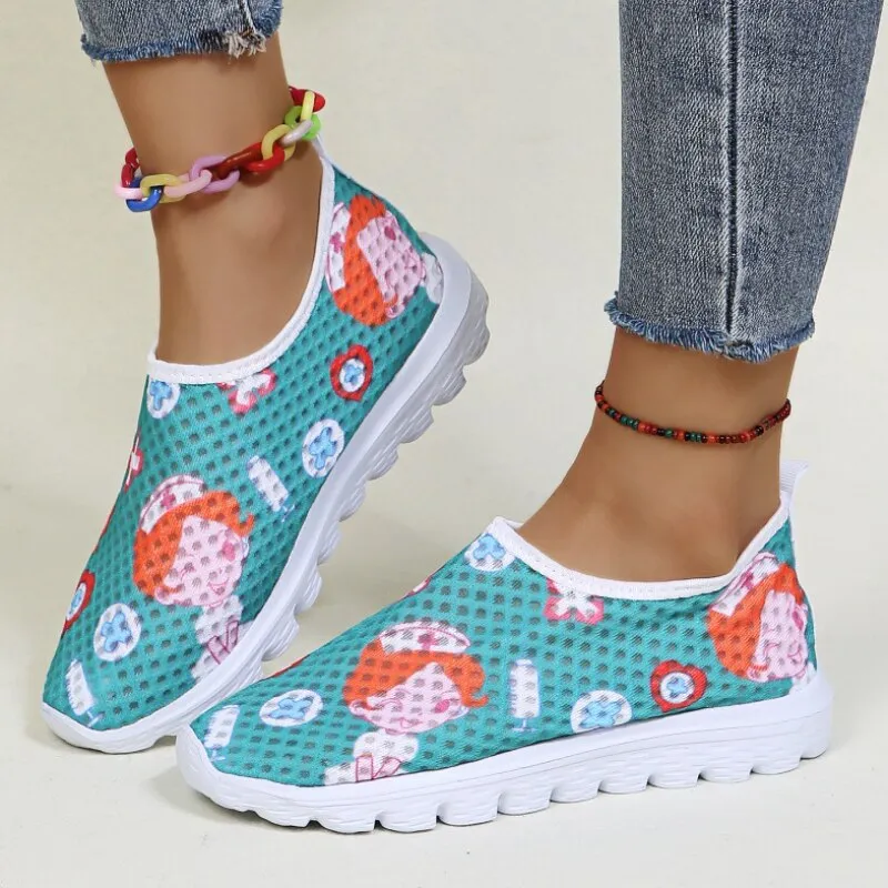 Comfortable and Lightweight Printed Outdoor Shoes for Women