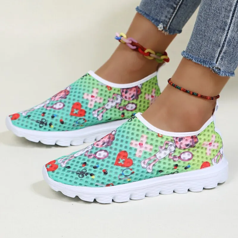 Comfortable and Lightweight Printed Outdoor Shoes for Women