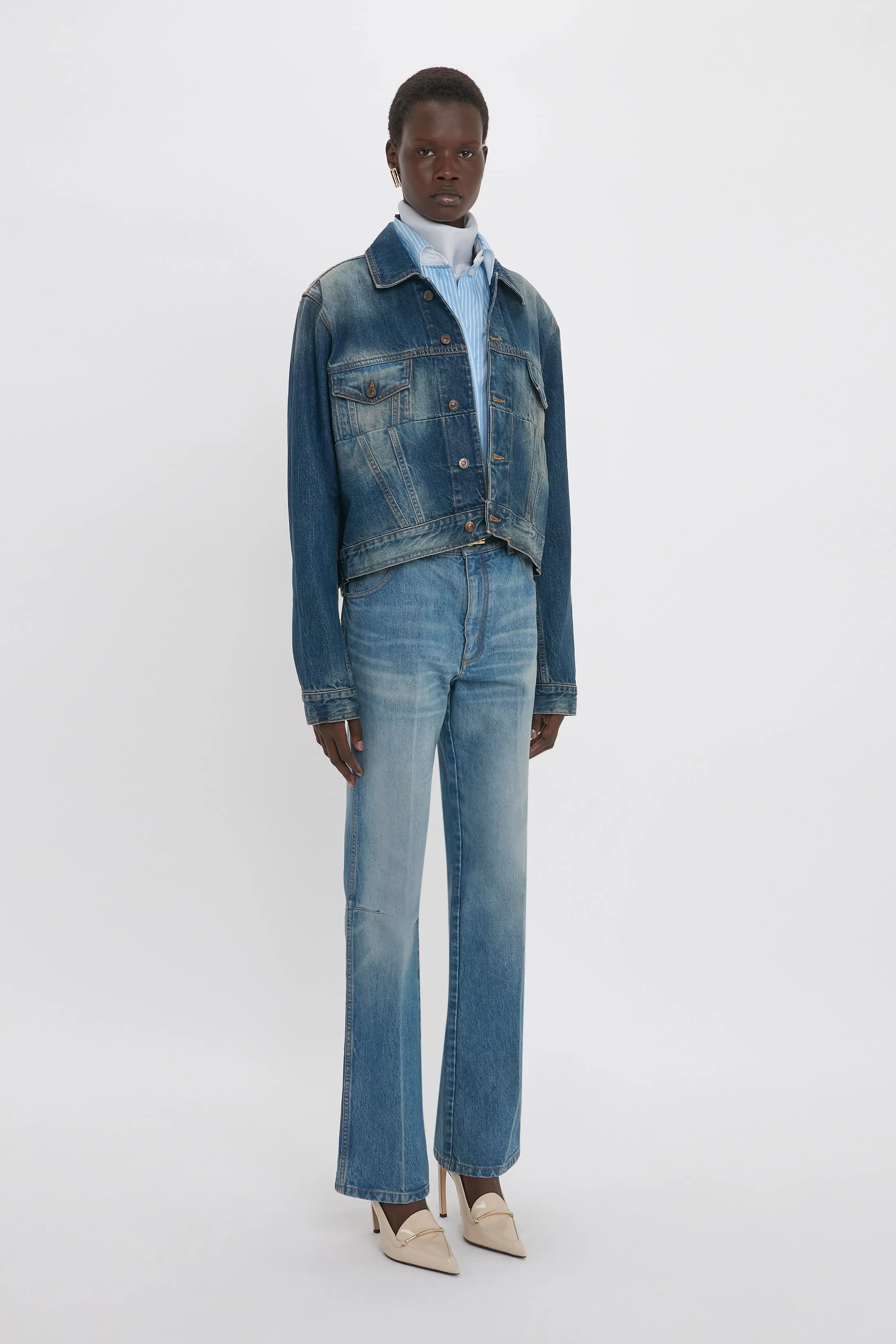 Cropped Denim Jacket In Heavy Vintage Indigo Wash