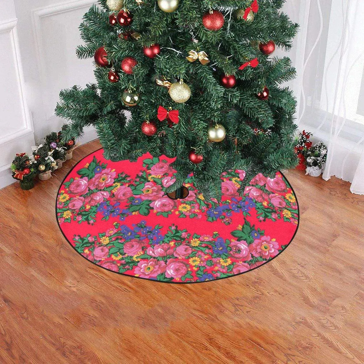 Kokum's Revenge- Dahlia Christmas Tree Skirt 47" x 47"