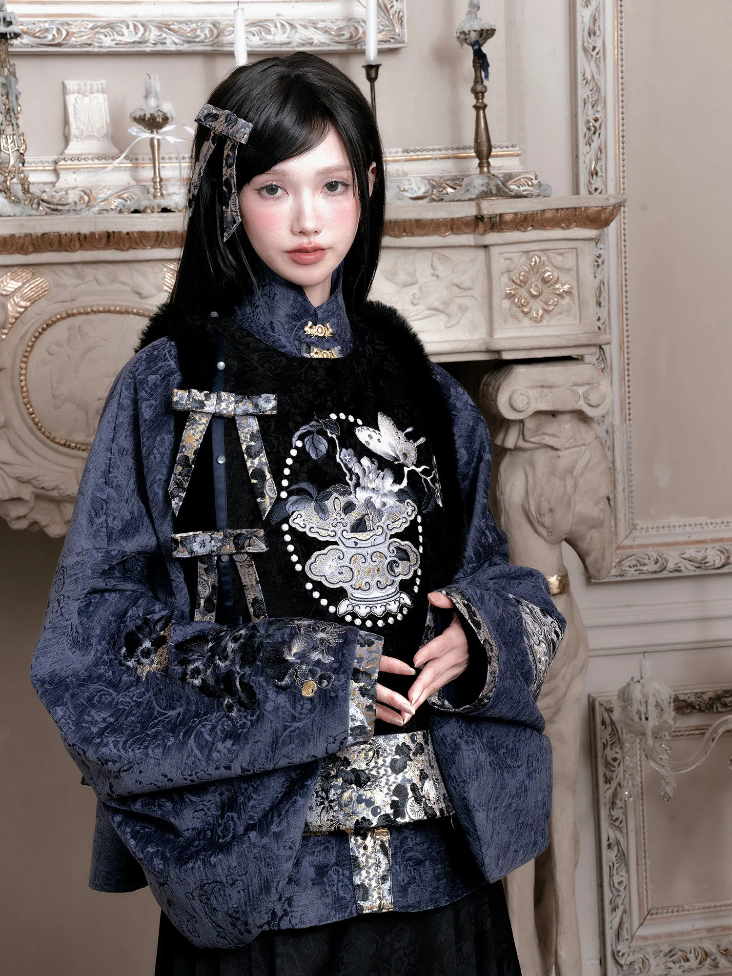 Qinghua Dianmo 青花点墨 Porcelain Ink Modern Ming Bijia Vest & Mamian Skirt Set