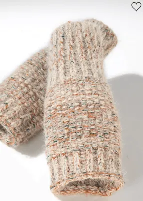 Ruggine One Size Soft Vegan Fingerless Gloves in Novelty Yarn 7916