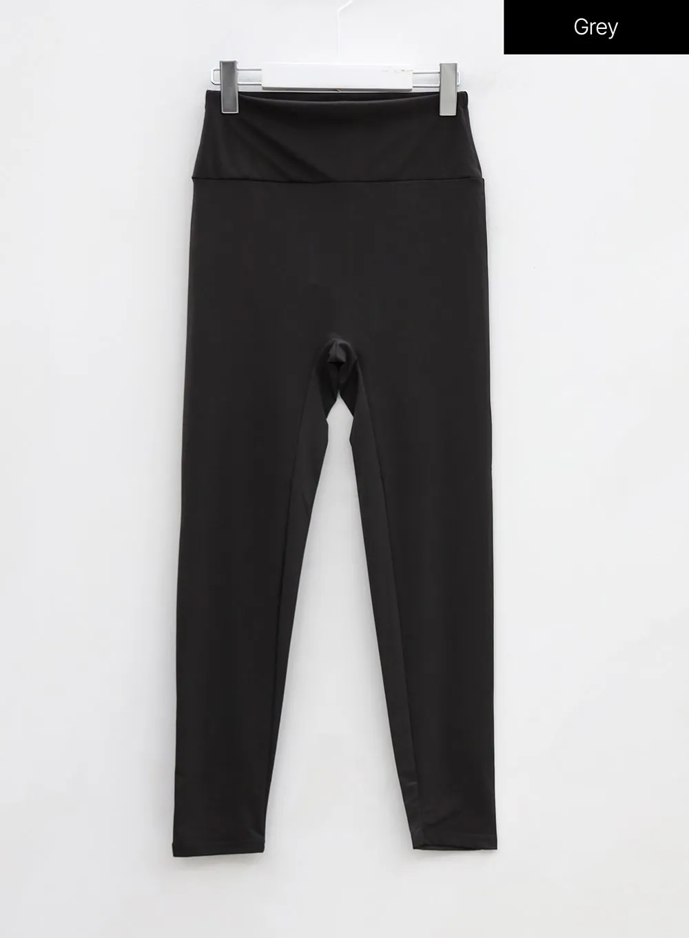 Smooth High-Waisted Leggings IU20