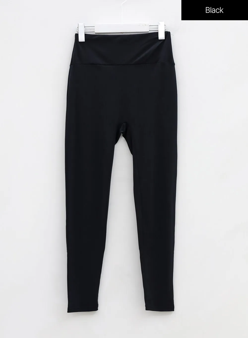 Smooth High-Waisted Leggings IU20