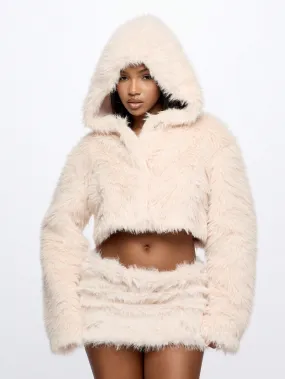 SUMWON WOMEN Fluffy Cropped Hooded Coat