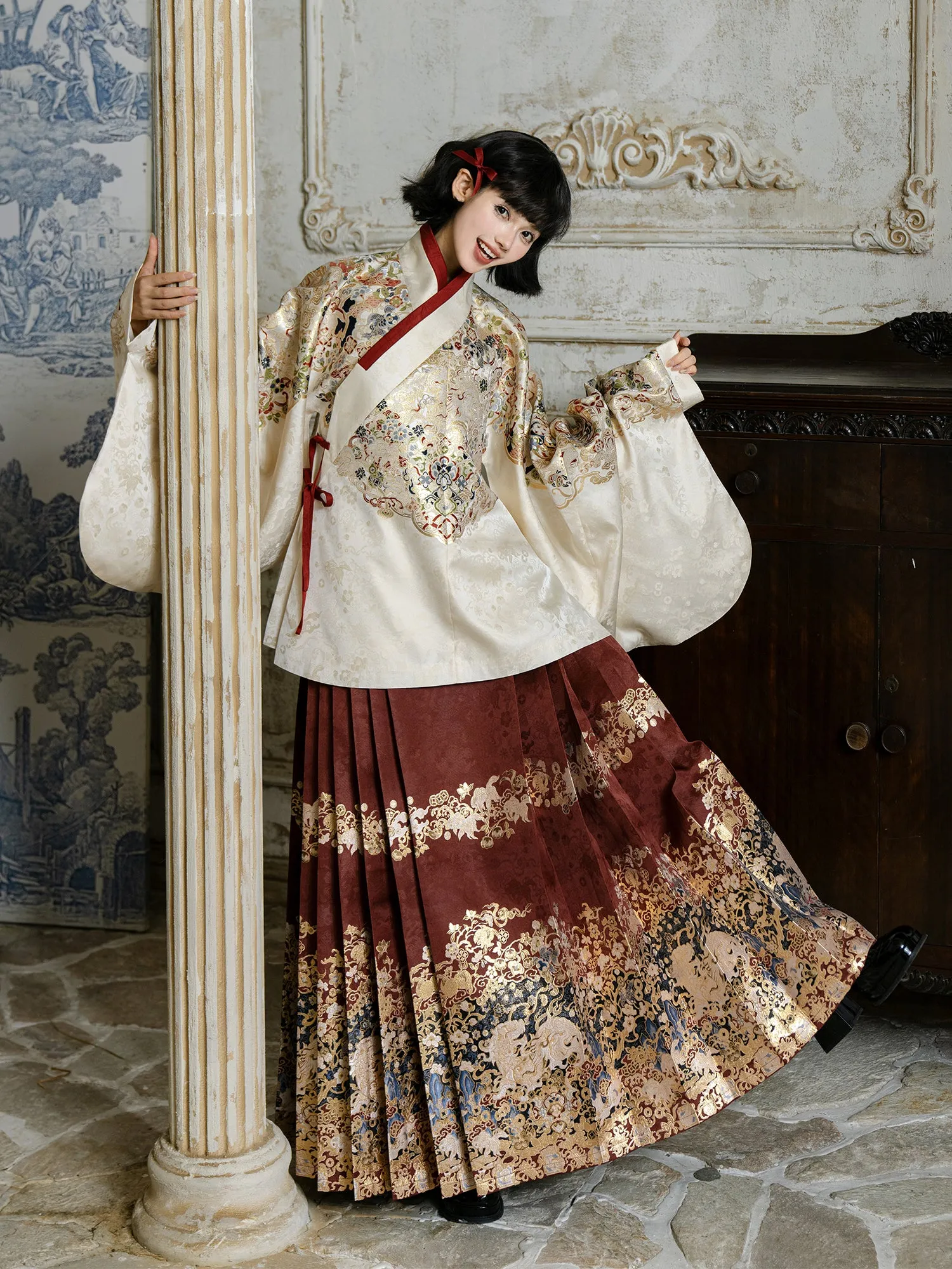 Tianlu Cifu 天禄赐福 Heaven's Blessings Ming Dynasty Jiaoling Ao & Mamian Skirt Set