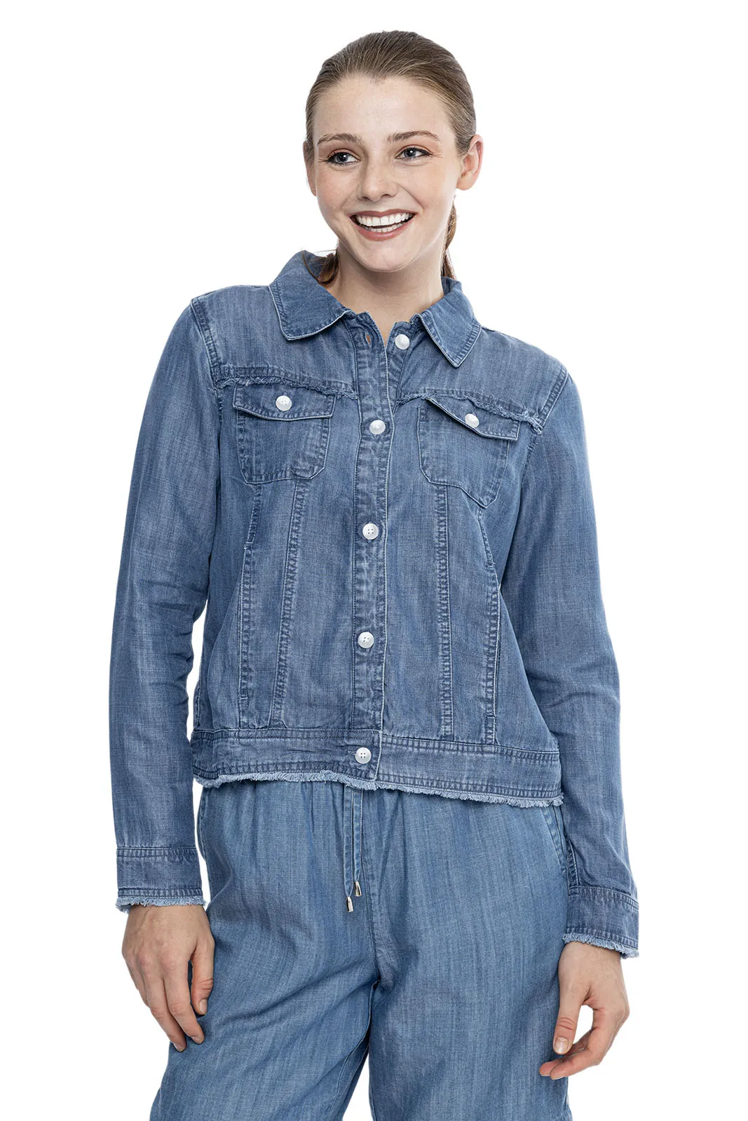 Women's Everglade Chambray Cropped Jacket  |  Light Indigo Chambray