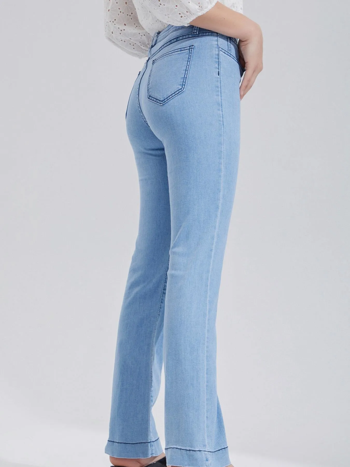 Zipper Front Slim Flare Leg Jeans